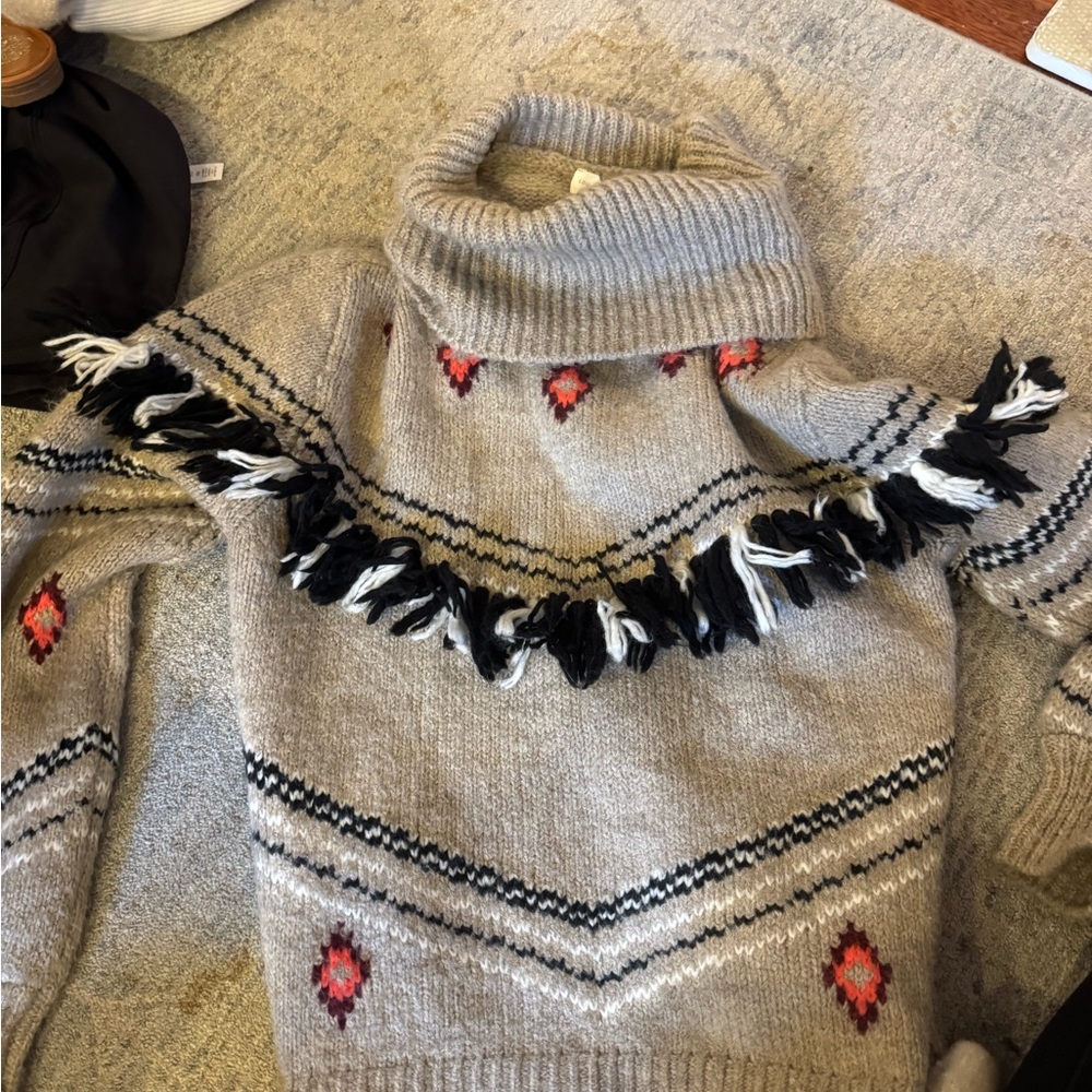 Loft fringe Turtleneck Sweater size xs